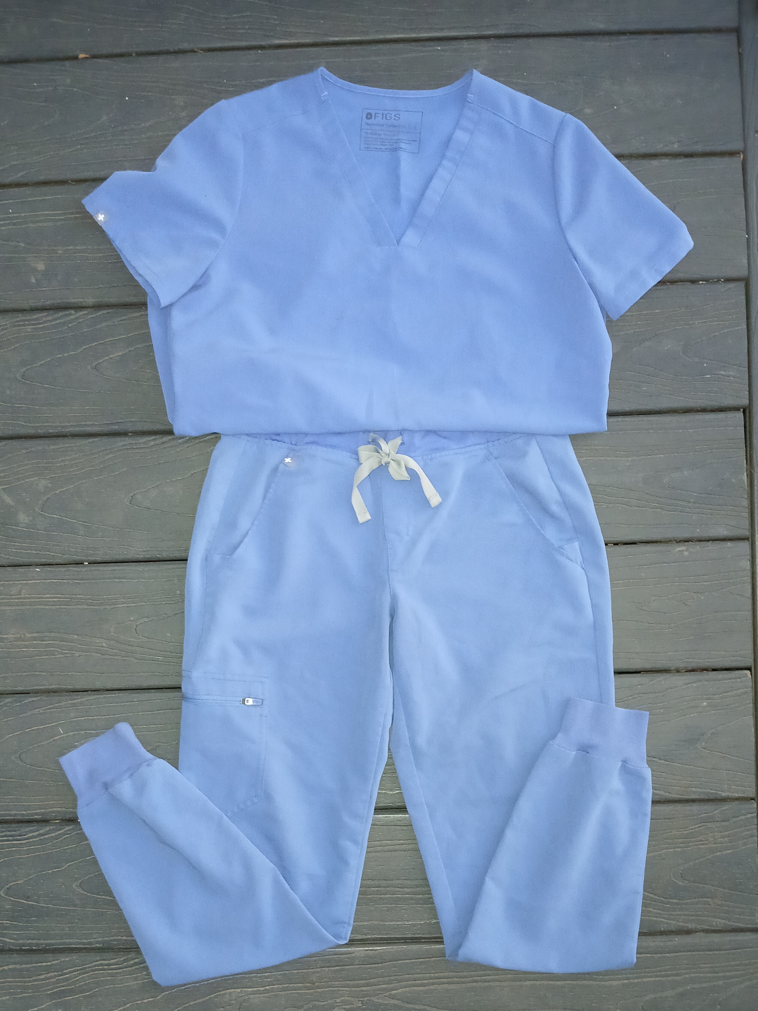 Figs Women's Light Blue Scrub Set